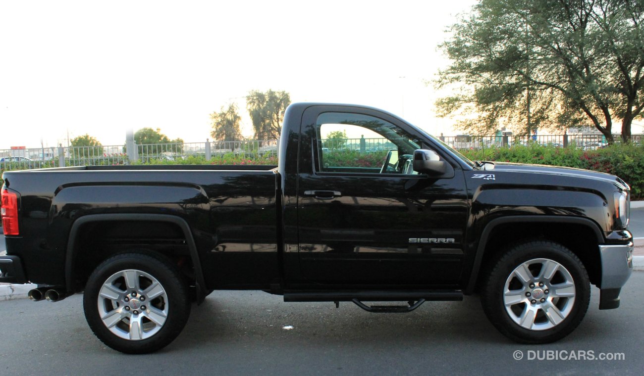 GMC Sierra SLE- EXCELLENT CONDITION - NO PAINT NO ACCIDENT - WARRANTY TILL JUNE 2019