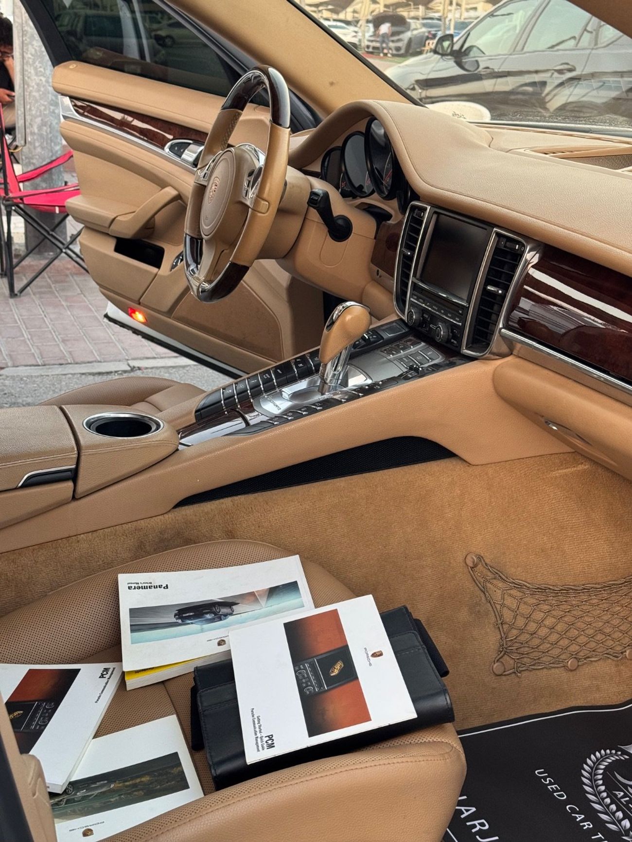 Porsche Panamera 4S 4.8L