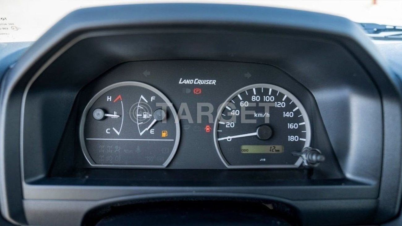 تويوتا لاند كروزر 70 Land cruiser lc76 4.2L diesel V6 MY2024 FOR EXPORT ONLY