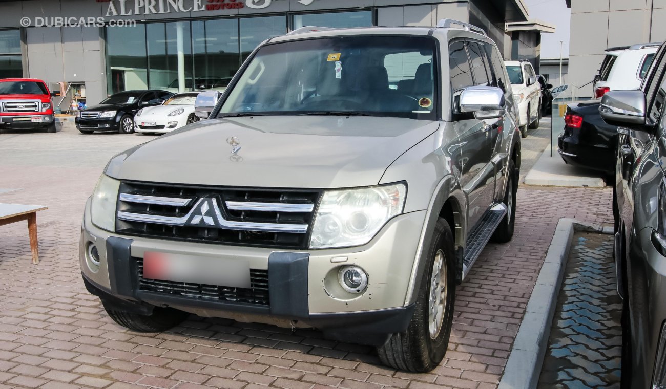 Mitsubishi Pajero GLS