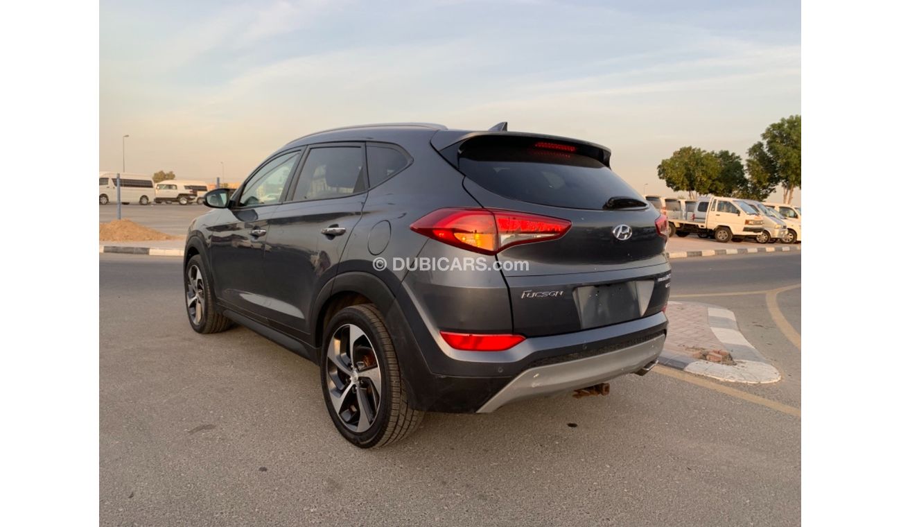 Hyundai Tucson LIMITED 4x4 PUSH START ENGINE 1.6T 2016 US IMPORTED