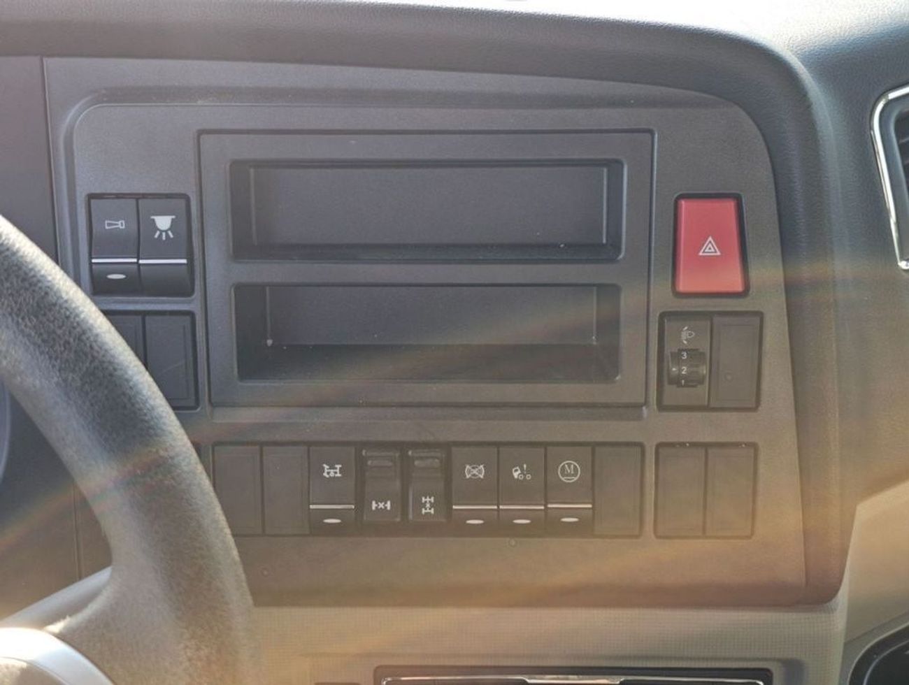 سنوترك هوو Sonitruk howo nx