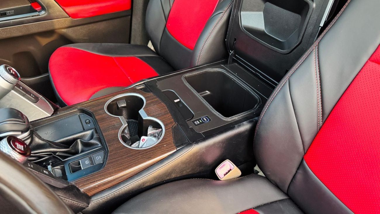 Toyota Land Cruiser MODIFIED TO LC 300 2025 | 4.0L PETROL ENGINE | LHD | AUTOMATIC TRANSMISSION | 4WD