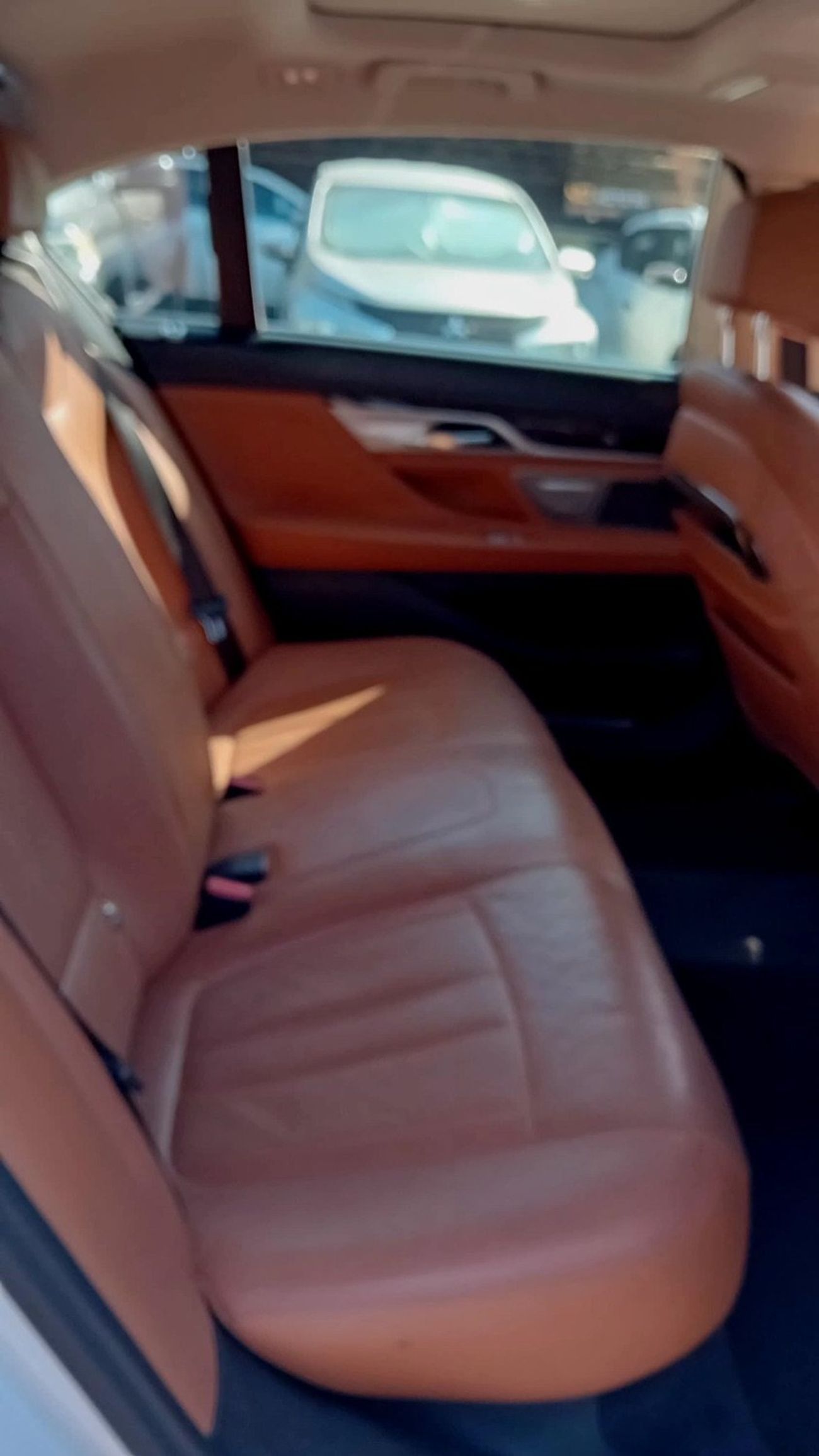 BMW 740i 