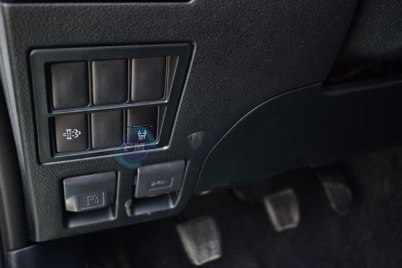 Toyota Hilux Double Cab GL 2.4L Diesel 4X2 5 Seater Manual