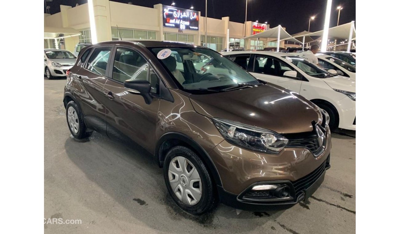 Renault Captur RENAULT CAPTUR 2016 GCC WITHOUT ACCIDENTS VERY CLEAN