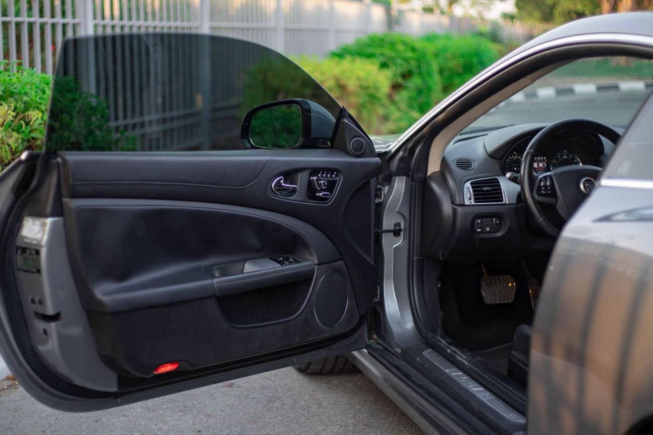 جاكوار XK Engine: 5.0L V8 | Power: 385 HP @ 6,500 RPM | Torque: 380 lb-ft @ 3,500 RPM