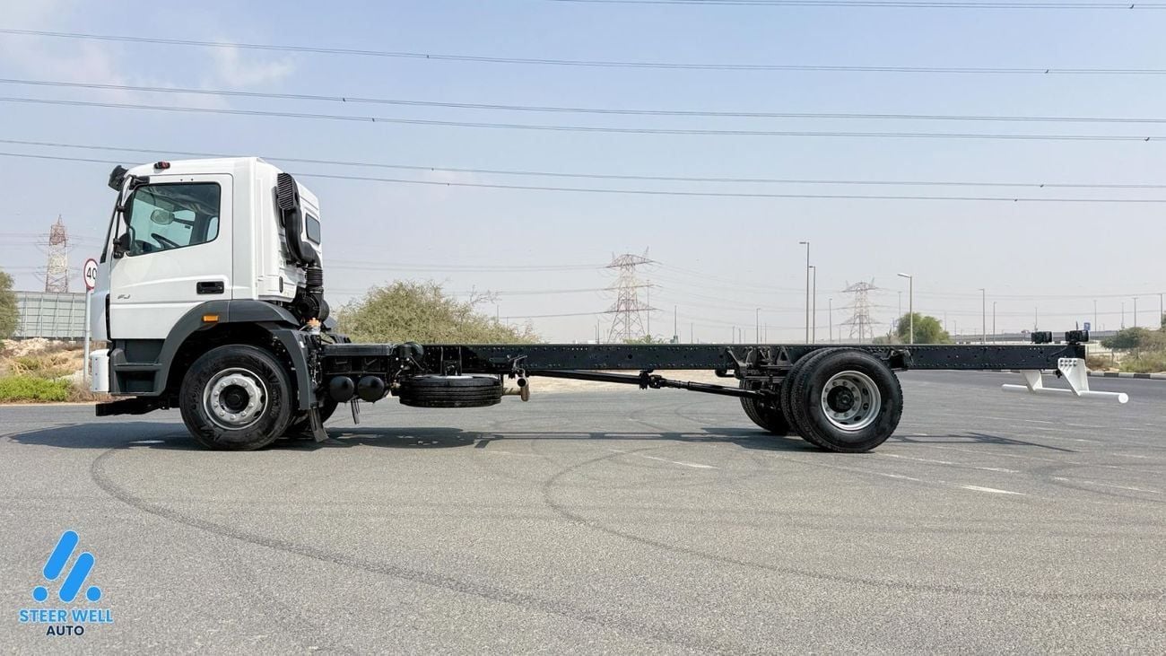 Mitsubishi Fuso FJ 12 Ton 6.4L RWD Diesel Bare Chassis Truck | White