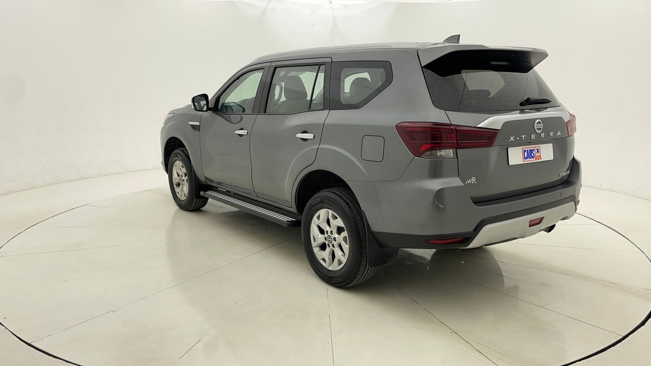 نيسان إكستيرا TITANIUM 2.5 | بدون دفعة مقدمة | اختبار القيادة في المنزل