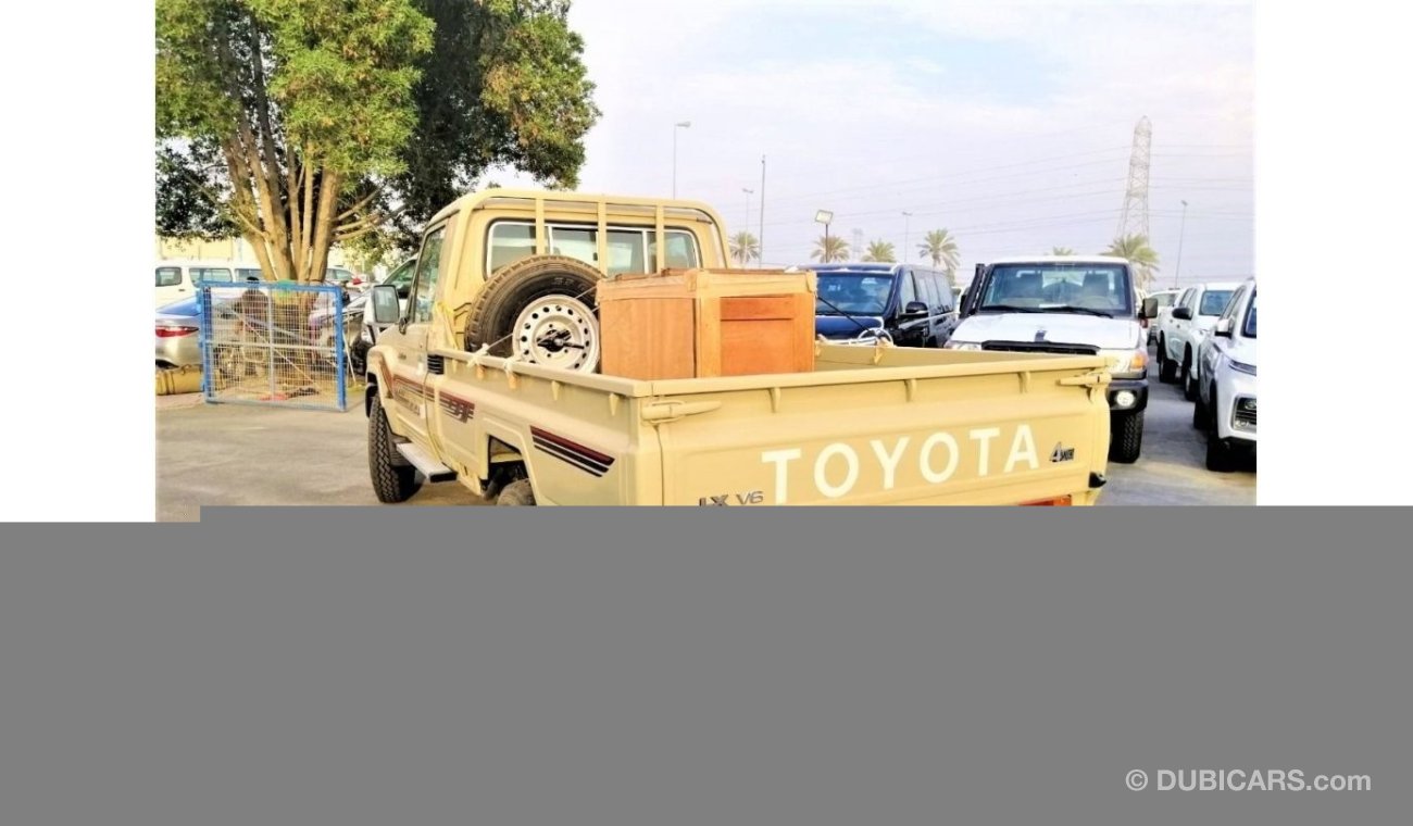 Toyota Land Cruiser Pick Up petrol full option