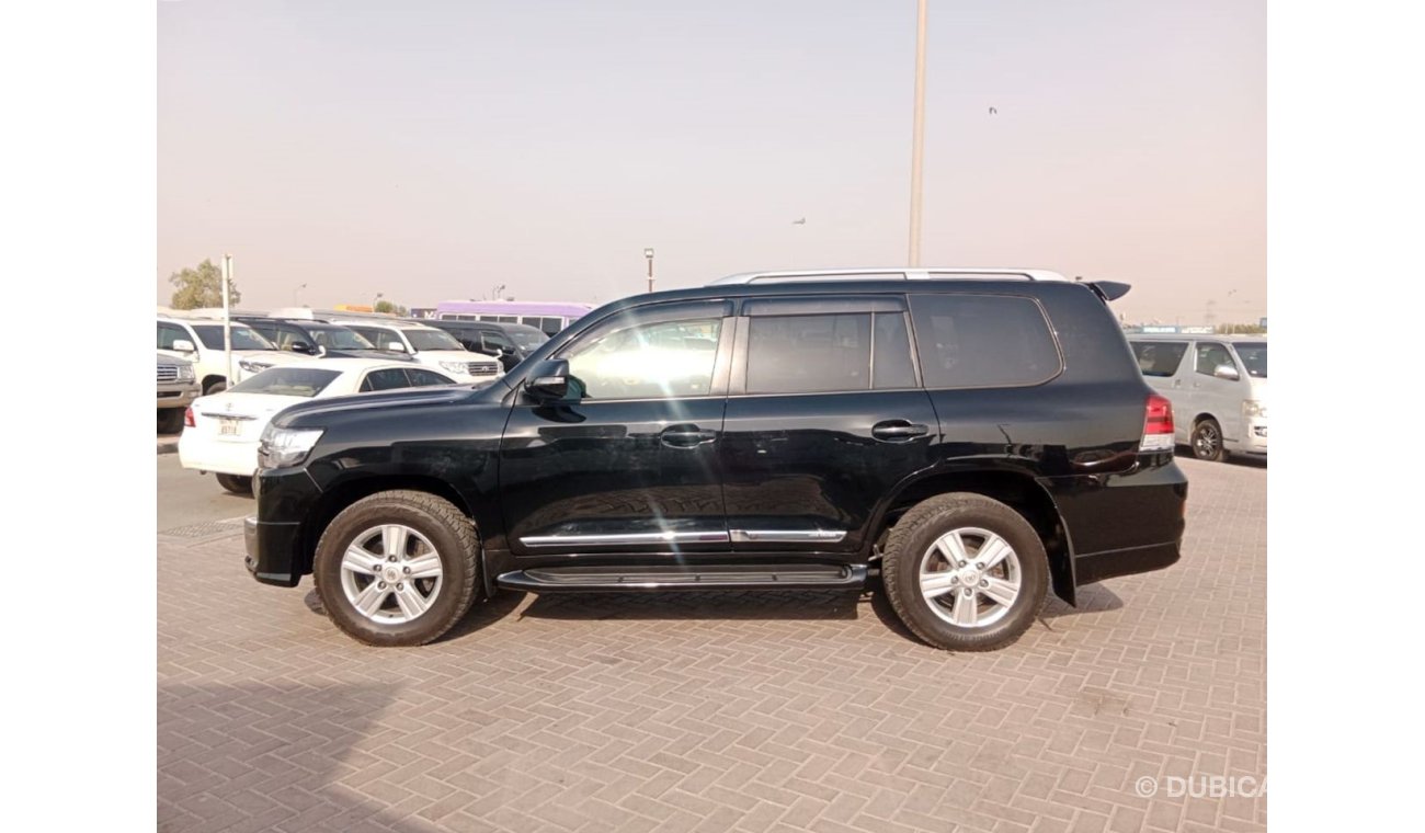 تويوتا لاند كروزر TOYOTA LAND CRUISER RIGHT HAND DRIVE (PM1325)