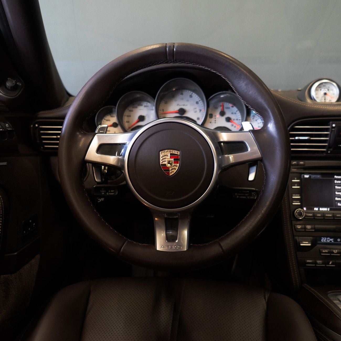 Porsche 911 299,950 AED • Porsche 911 Turbo • 1 Year Warranty • Full Agency Service History