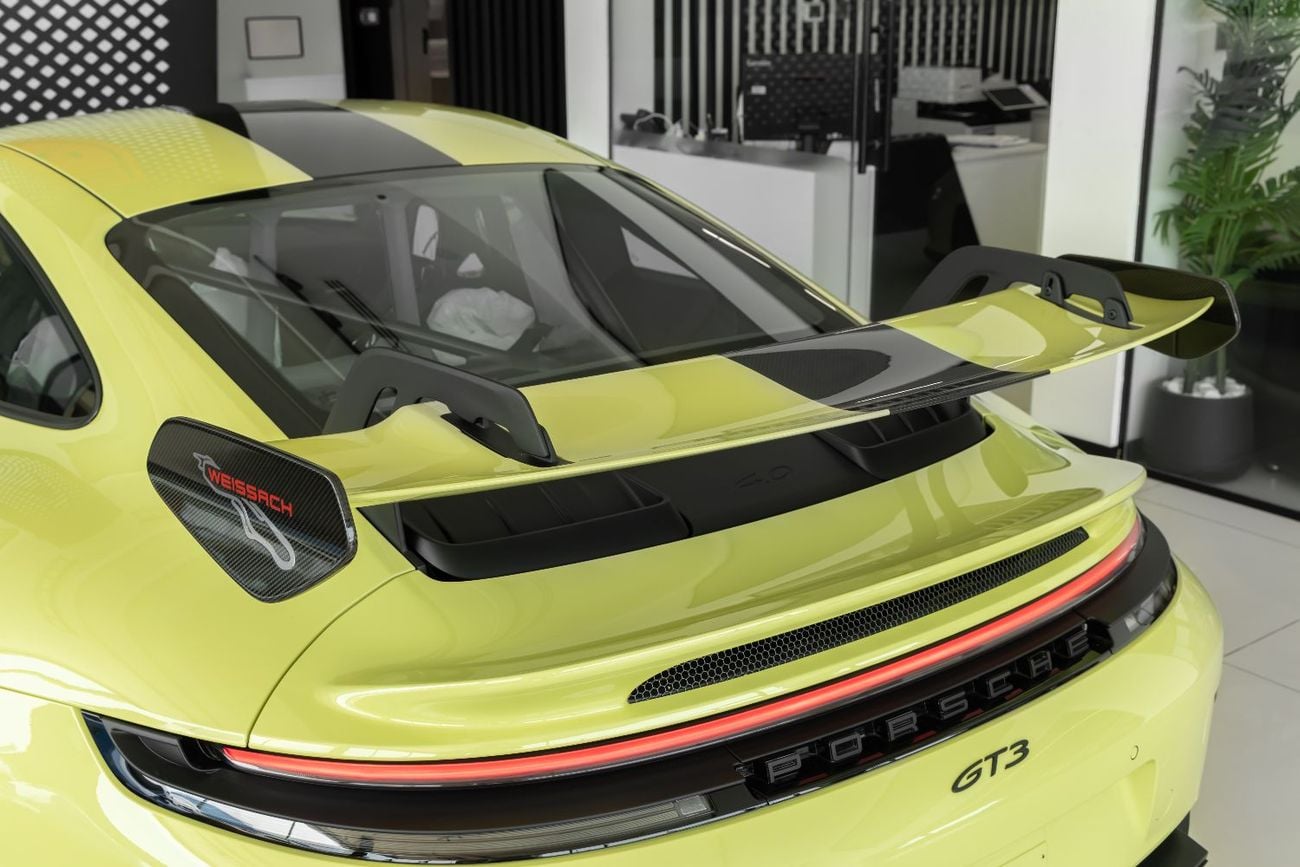 Porsche 911 GT3 4.0L Porsche 911 GT3 | Weissach package | Ceramic brakes | GCC | Dealer Warranty and Service Con