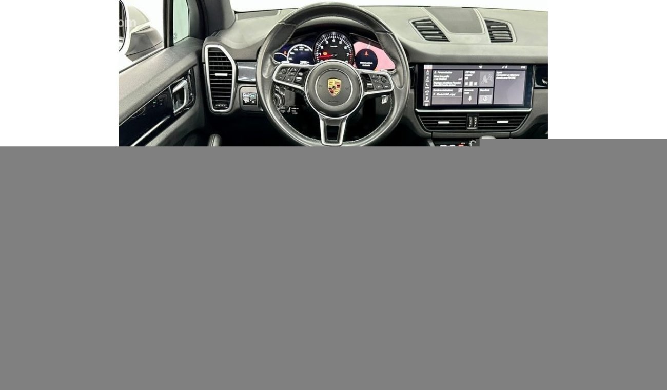 Porsche Cayenne Std 2018 Porsche Cayenne, Full Porsche Service History, Warranty, GCC
