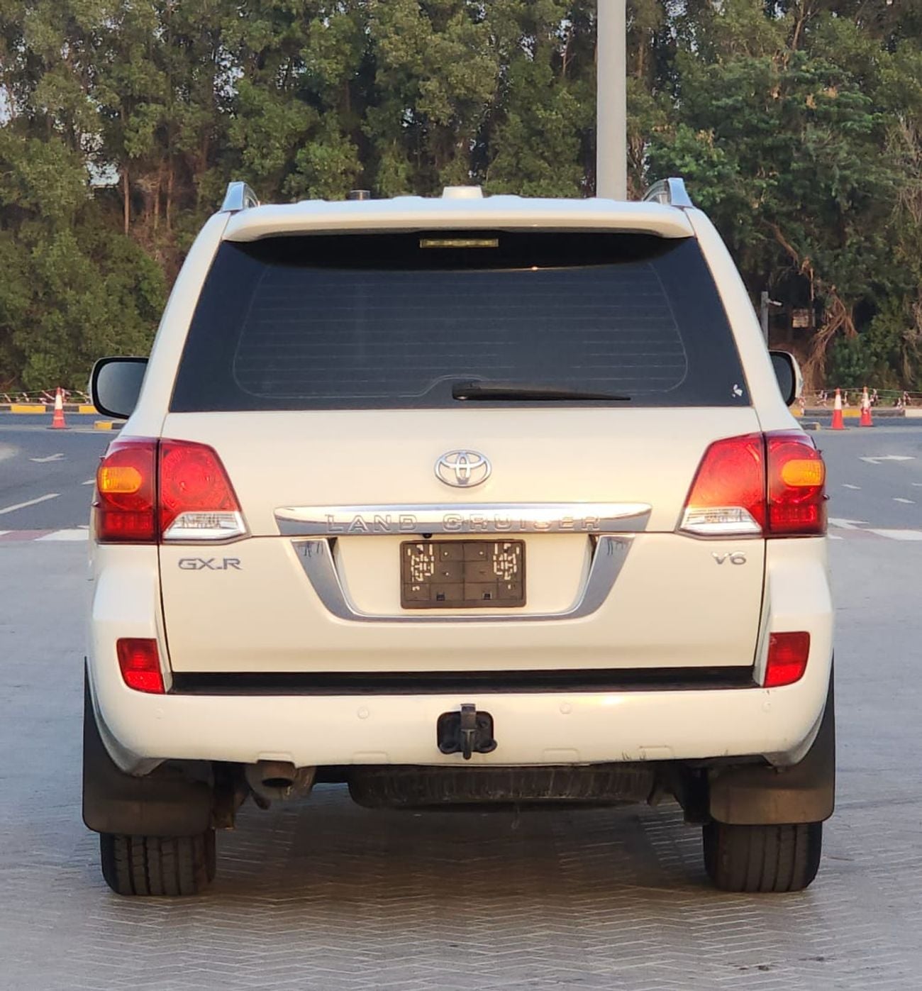 Toyota Land Cruiser GXR