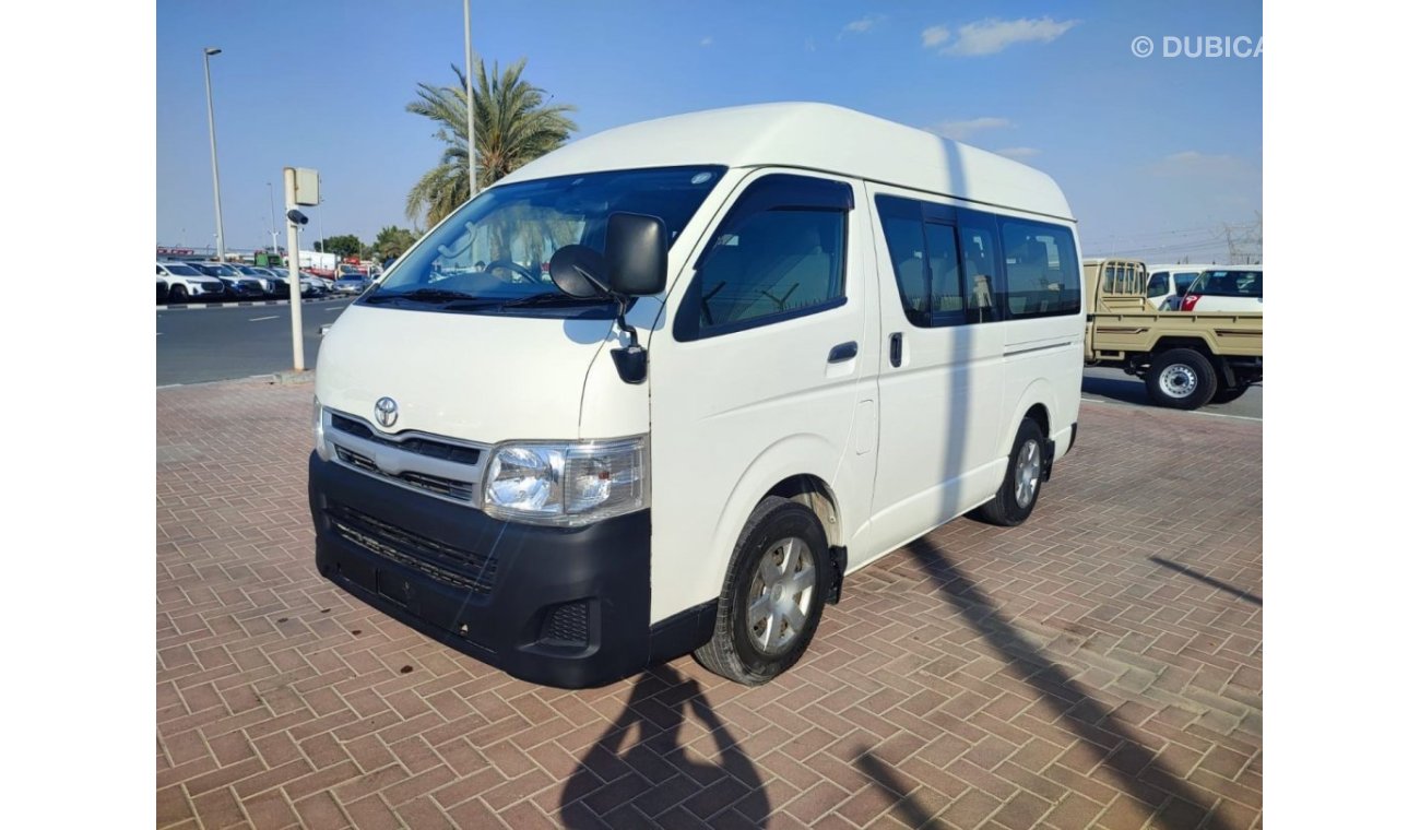 تويوتا هاياس KDH201-0069184 || TOYOTA	HIACE (VAN)	2011	WHITE	3000	PETROL	RHD	MANUAL