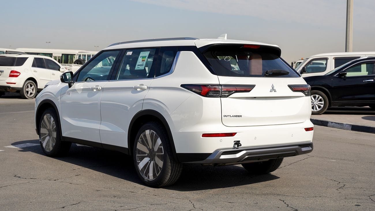 Mitsubishi Outlander Brand New 2026 Mitsubishi Outlander Premium (G08)  2.5L | 7-Seater SUV | GCC Spec | Export Only