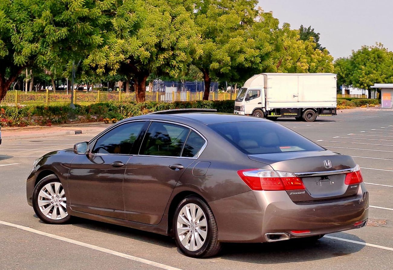 Honda Accord LX 2.4L  1340-Monthly l GCC l Sunroof, Cruise, Camera l Accident Free