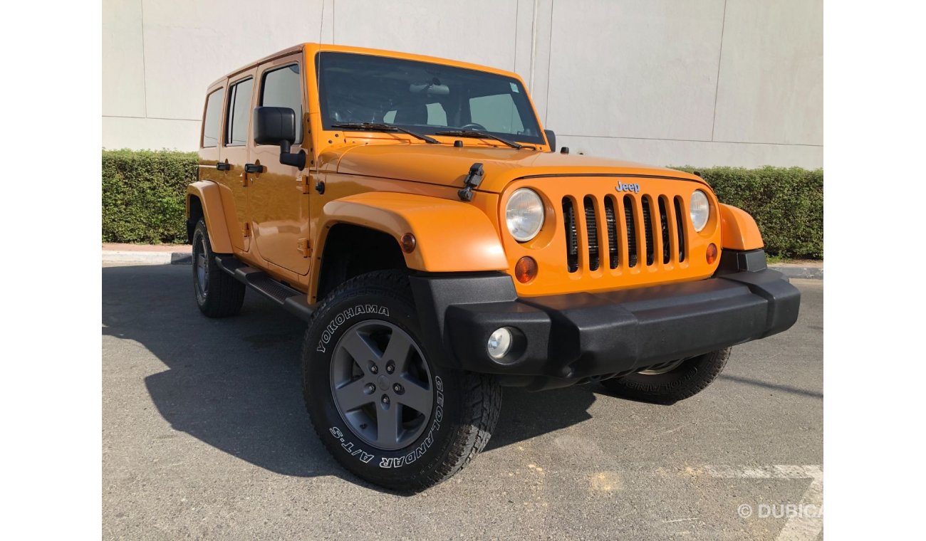 Jeep Wrangler 2480X24 MONTHALY ONLY JEEP WRANGLER UNLIMITED SAHARA V6 GCC