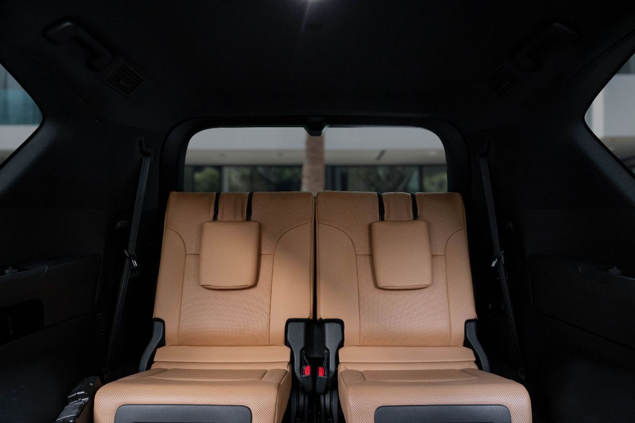 Lexus LX 600 600 Signature | 7,442 P.M  | 0% Downpayment | LOW KMS!