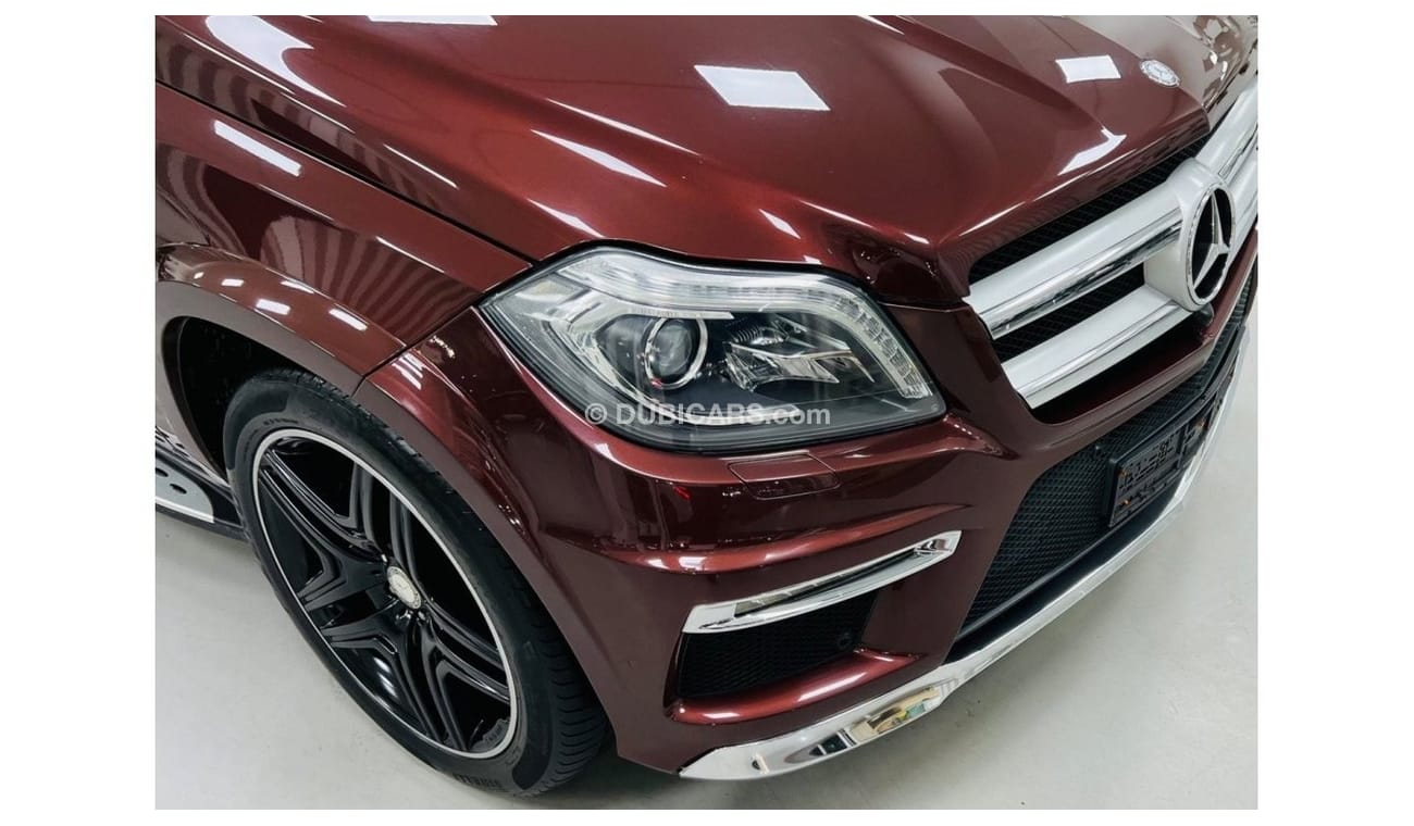 Mercedes-Benz GL 500 Std GCC .. Perfect Condition .. AMG .. Top Range .. FSH .