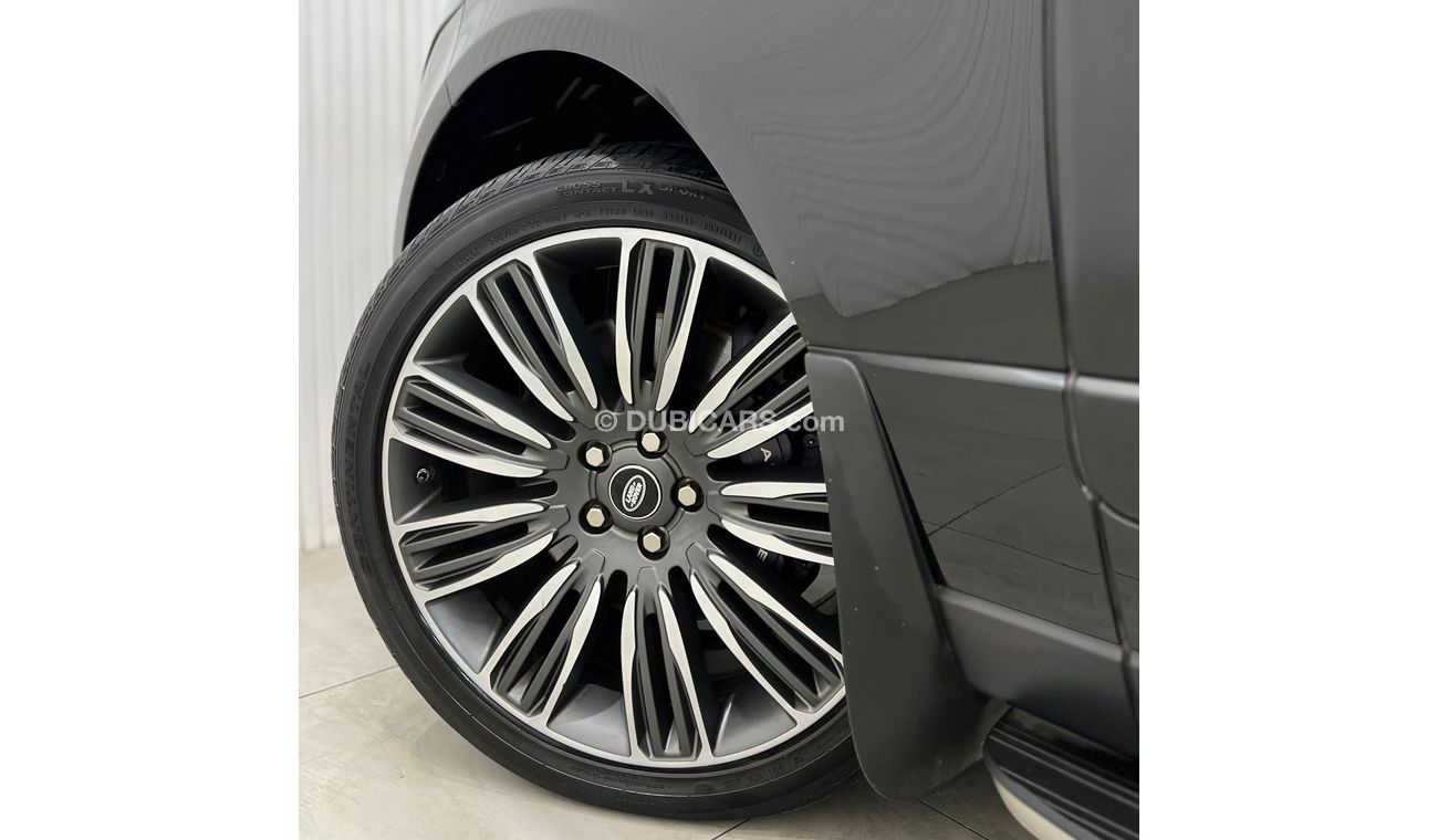 Land Rover Range Rover 2018 Range Rover Vogue SE V8, June 2024 Range Rover Warranty + Sep 2026 Service Pack, GCC