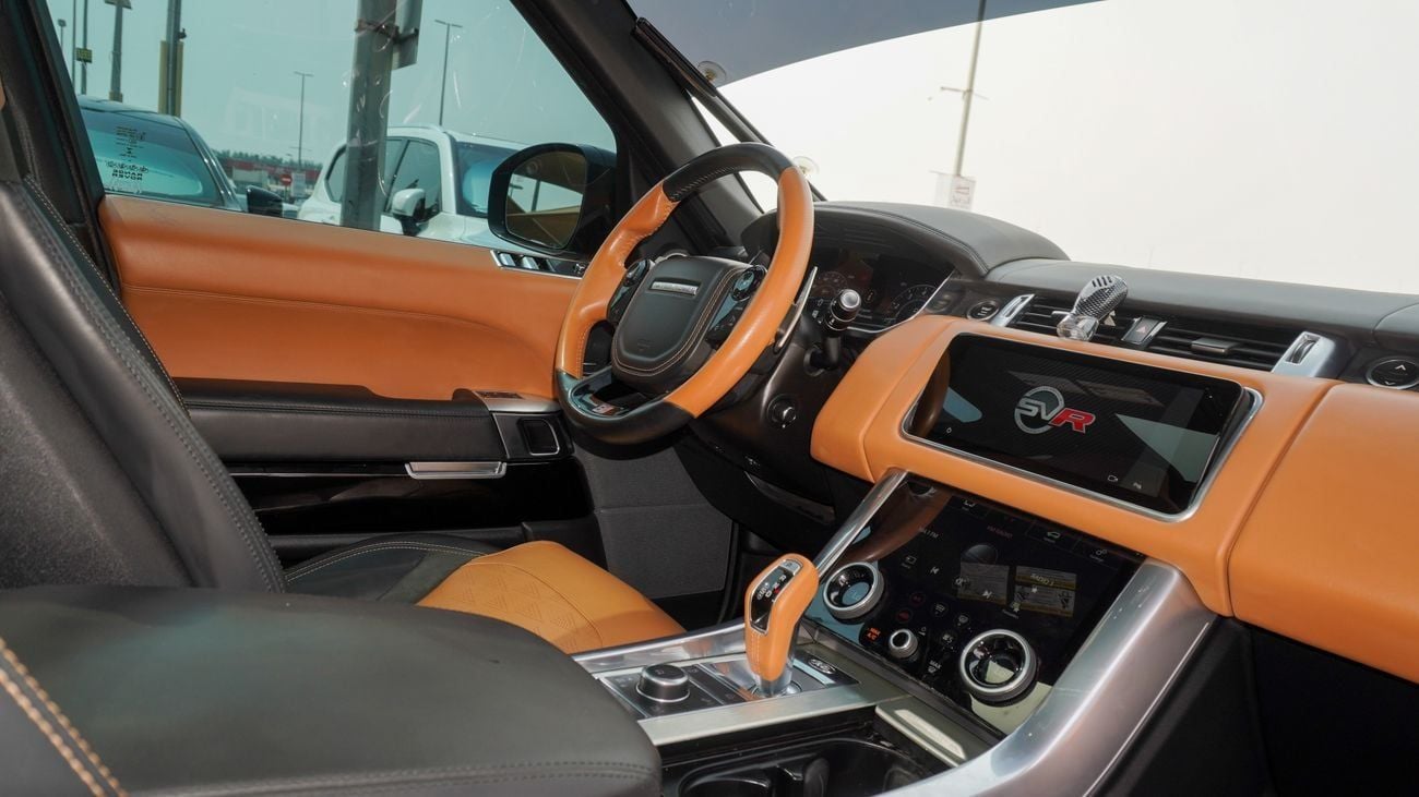Land Rover Range Rover Sport SVR