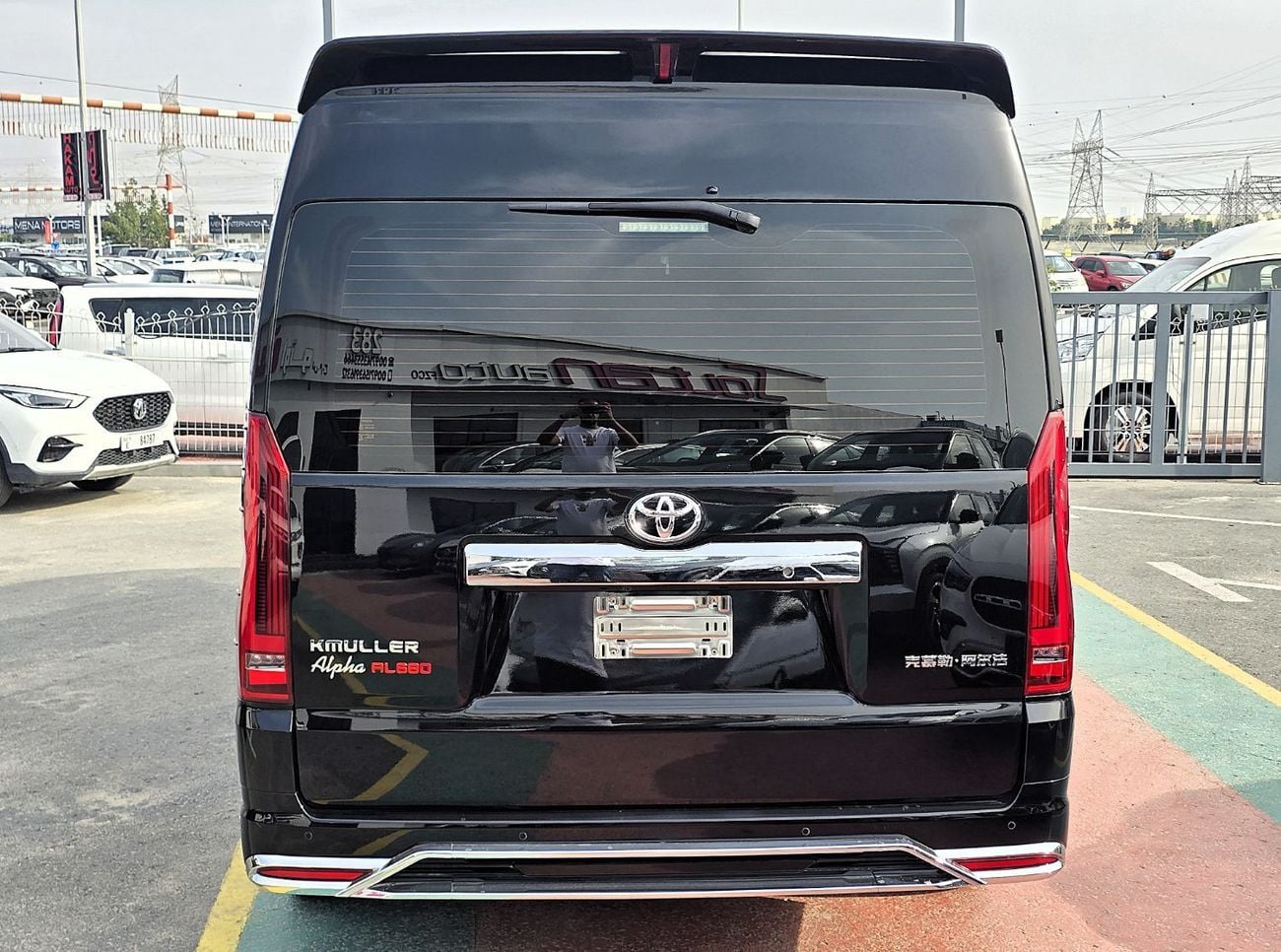 Toyota Hiace GL High Roof Van 3.5L TOYOTA HIACE High Roof (kmuller) special edition 3.5L Van RWD 5Doors black col
