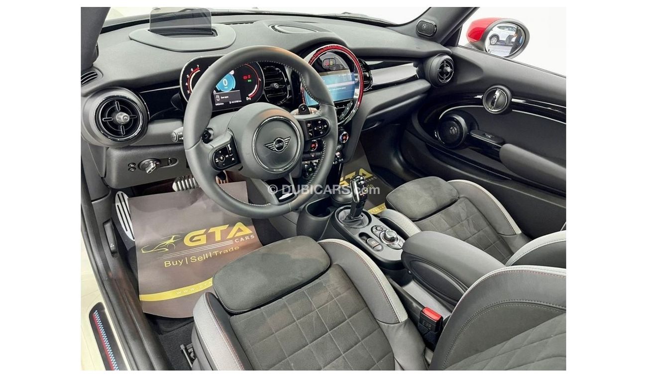 Mini John Cooper Works 2023 Mini John Cooper Works, 10/2027 Agency Warranty + Service Contract, GCC