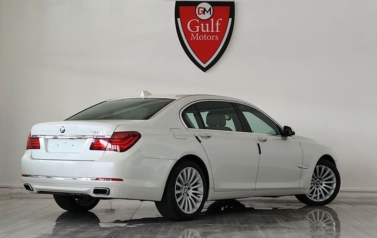 بي أم دبليو 730Li Li-2012-Full Option-Excellent Condition-Vat Inclusive