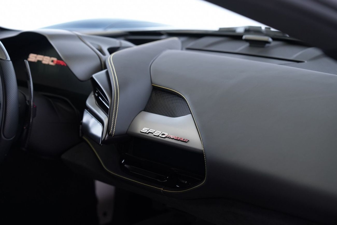 Ferrari SF90 Stradale Ferrari SF90 Stradale Assetto Fiorano