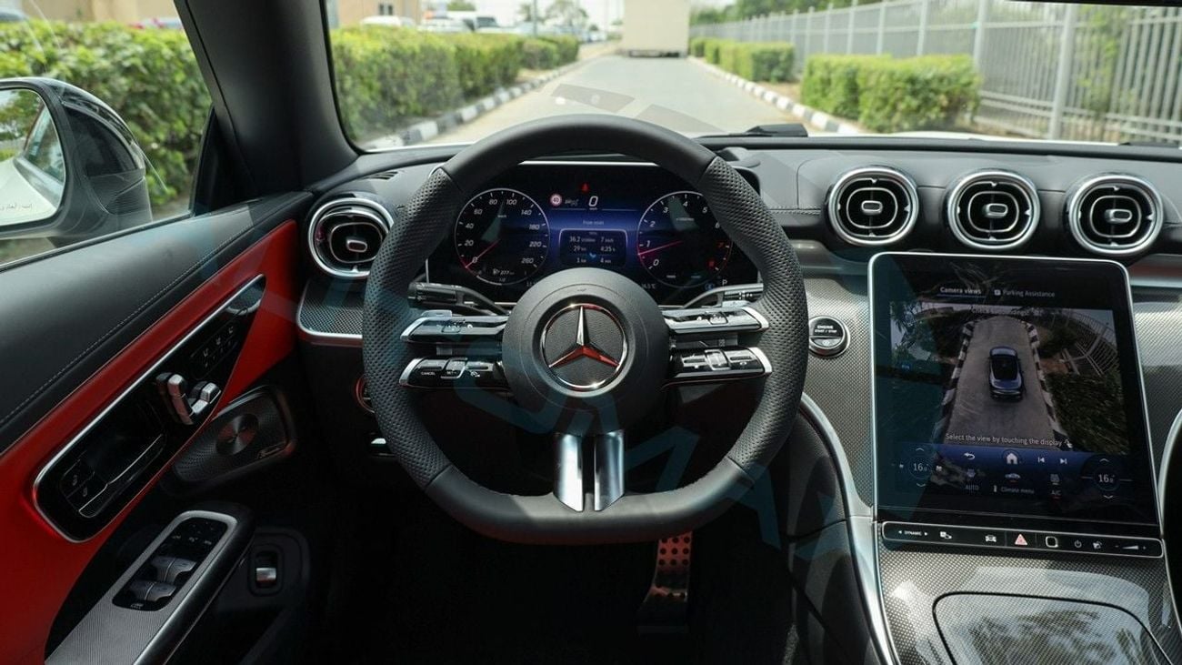 مرسيدس بنز CLE 200 كابريوليه AMG EQ Boost RWD 2026 GCC 120 Km With 2 years Unlimited Mileage Warranty