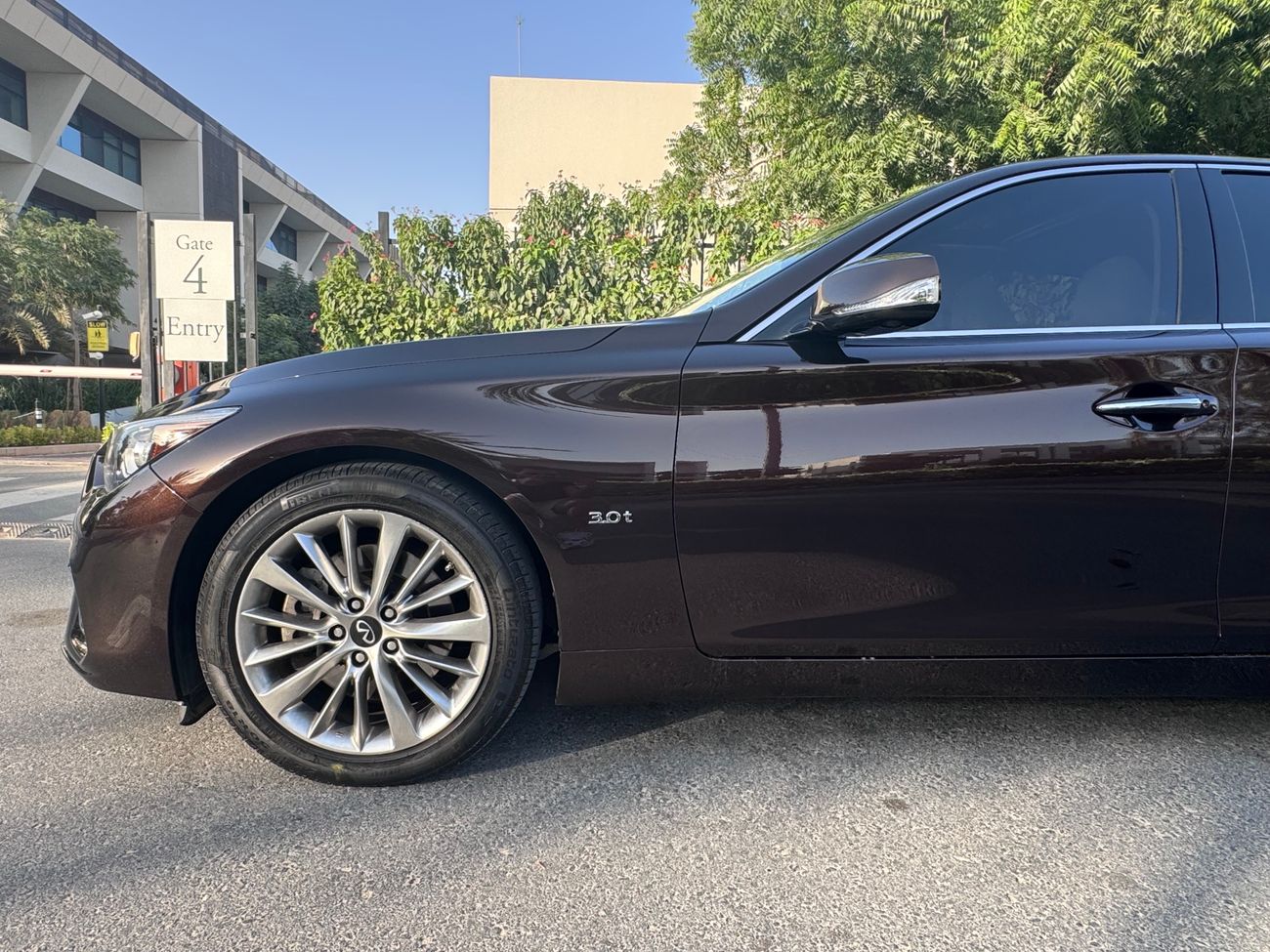 Infiniti Q50