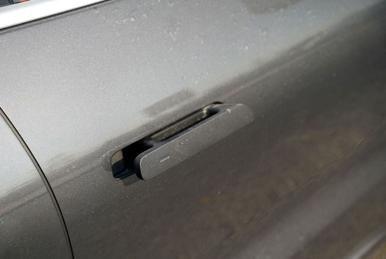 لي اوتو L6 2025 Li Auto L6 Max 1.5L Turbo Range Extended Gray 0Km