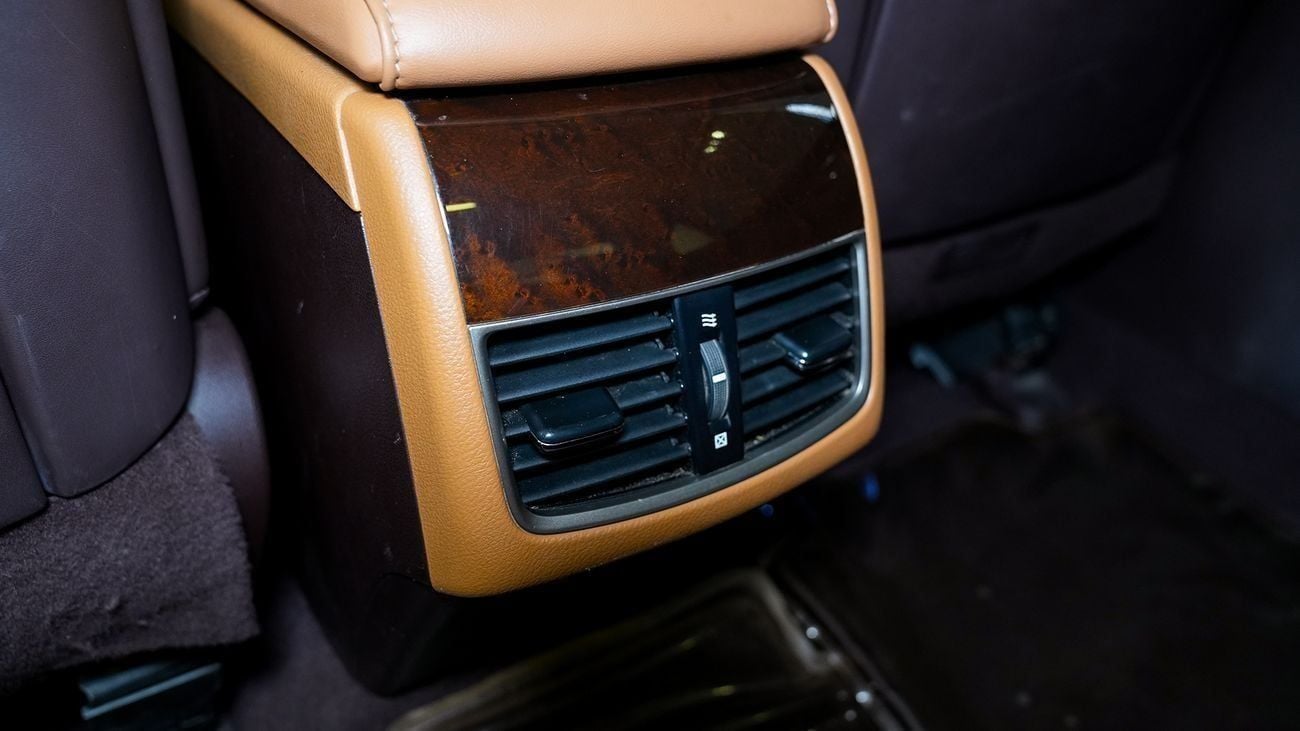 لكزس ES 250 Premier 2.5L