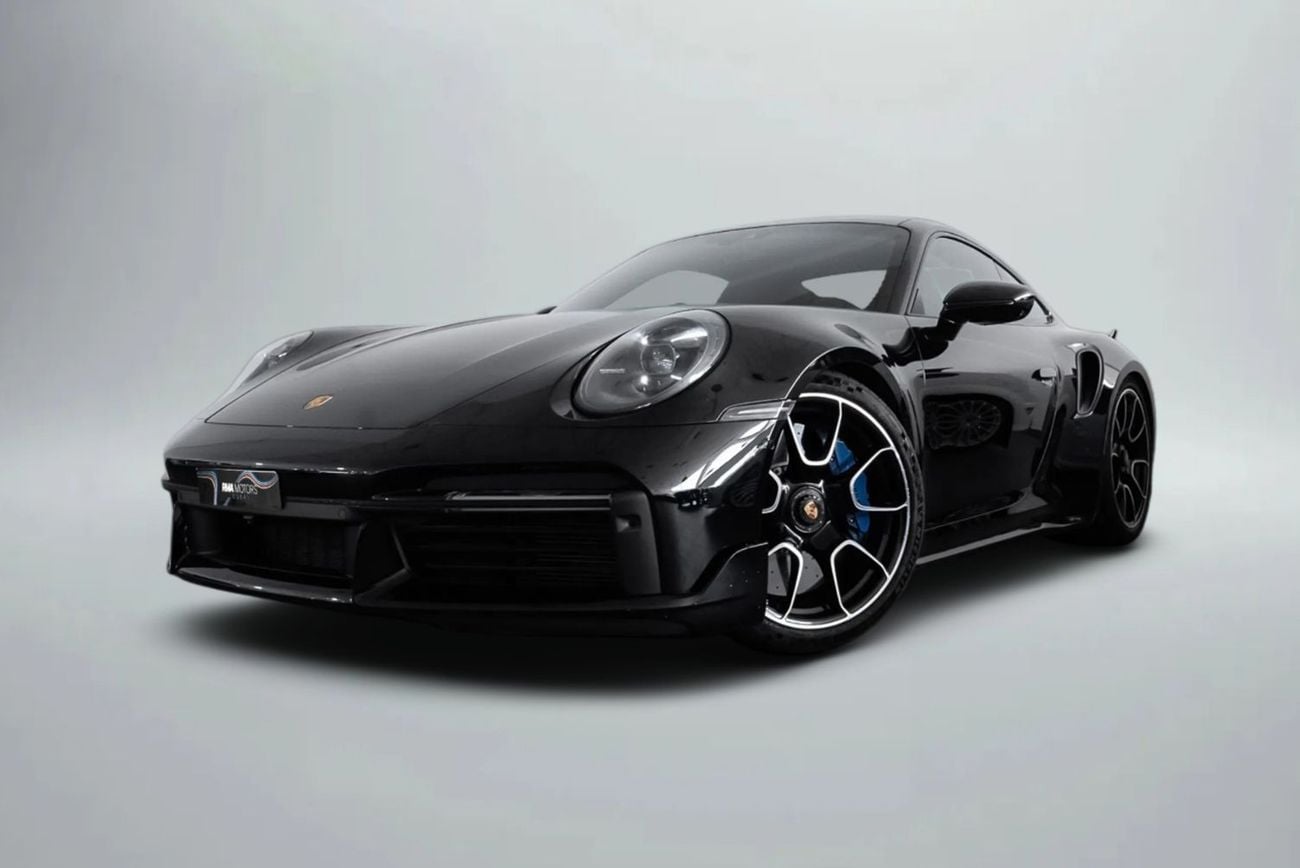 Porsche 911 STD Turbo S 3.8L (640 HP) Coupe