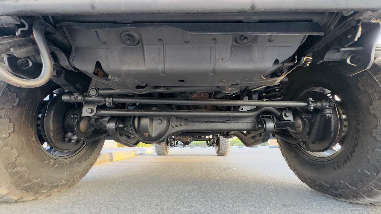 Toyota Land Cruiser Pick Up Single Cab | 4.5L Diesel Manual | RHD | ARB Bull Bar, Snorkel & Roof Basket | 4WD