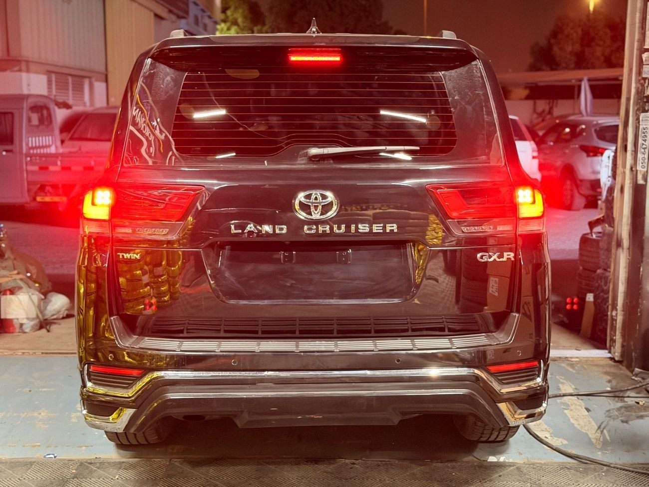 تويوتا لاند كروزر GXR 3.5L