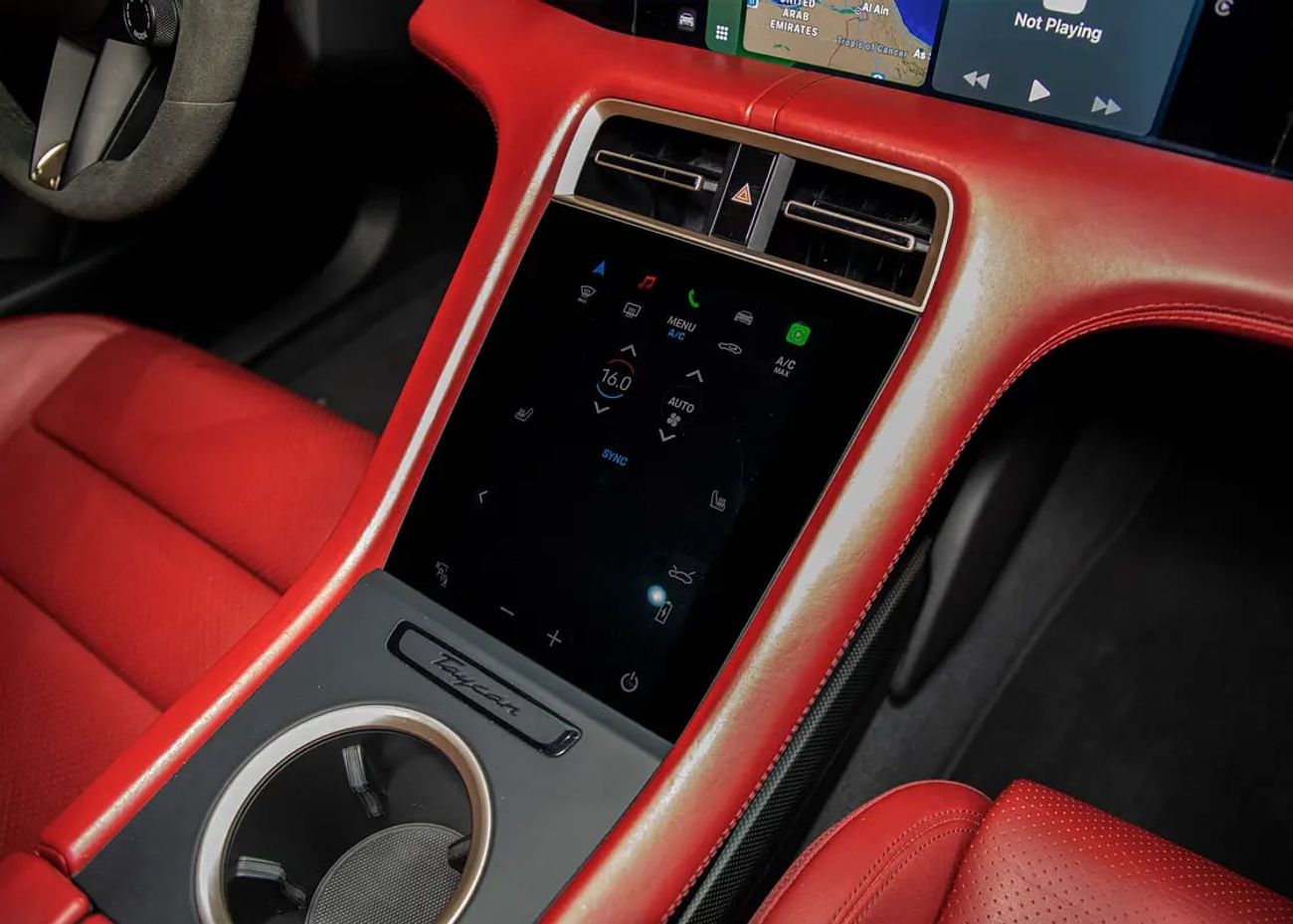 بورش تايكان Turbo S (755 HP)