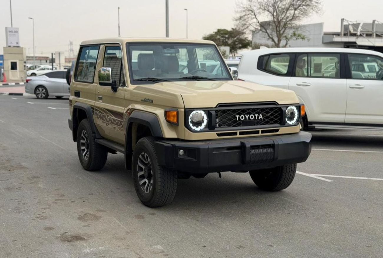 تويوتا لاند كروزر 70 TOYOTA LANDCRUISER LC71 MODEL 2026 4.0 PETROL ENIGINE WITH 6 CYLINDER OMAN SPECS