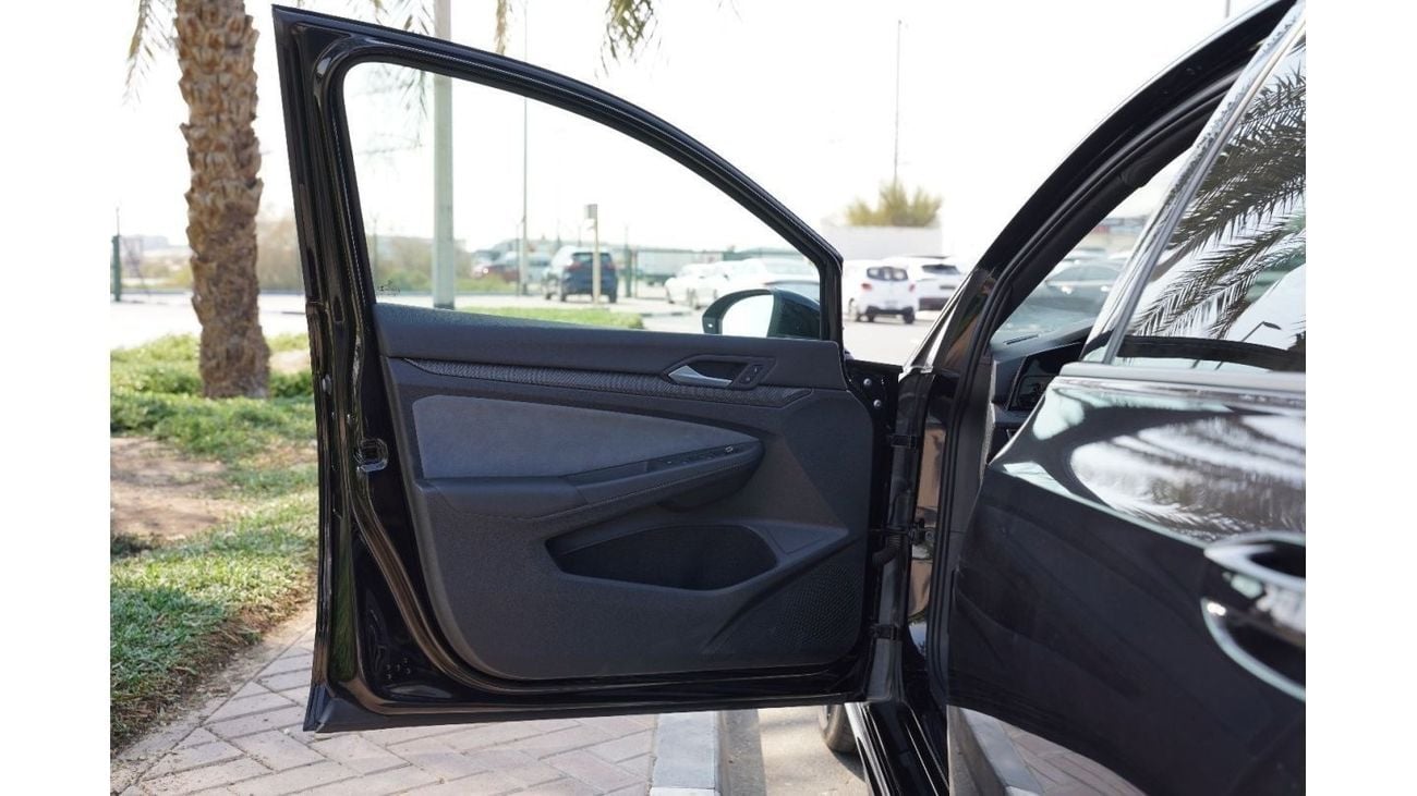 Volkswagen Golf 2022 VOLKSWAGEN GOLF R 2.0L TURBO TSI 4WD 0Km