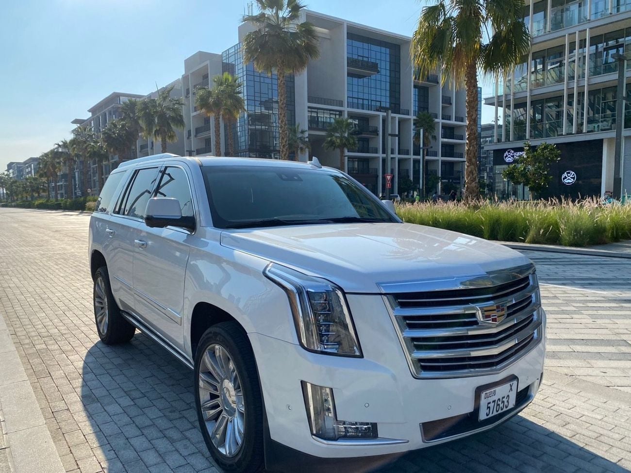 كاديلاك إسكالاد Platinum 6.2L