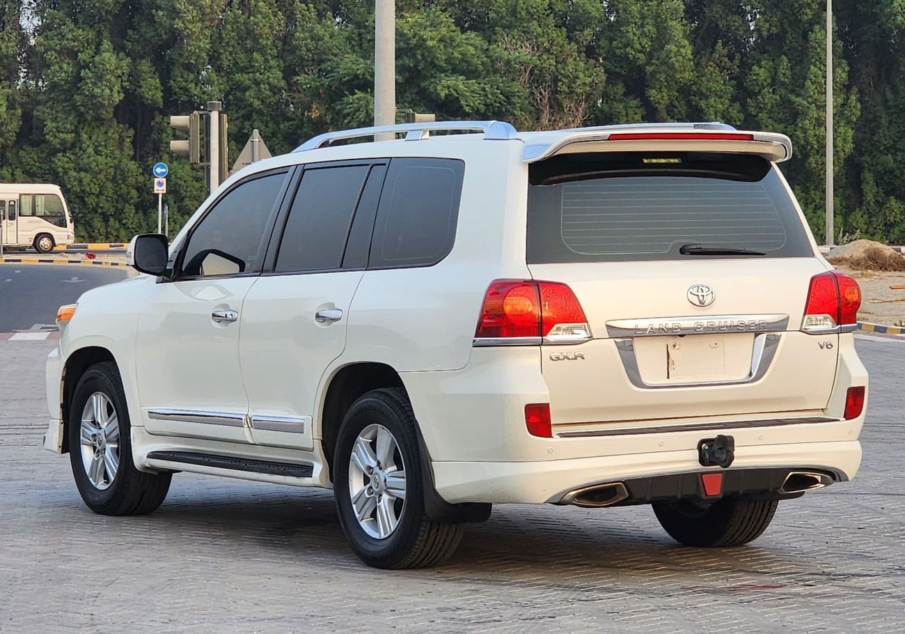 Toyota Land Cruiser GX.R V6