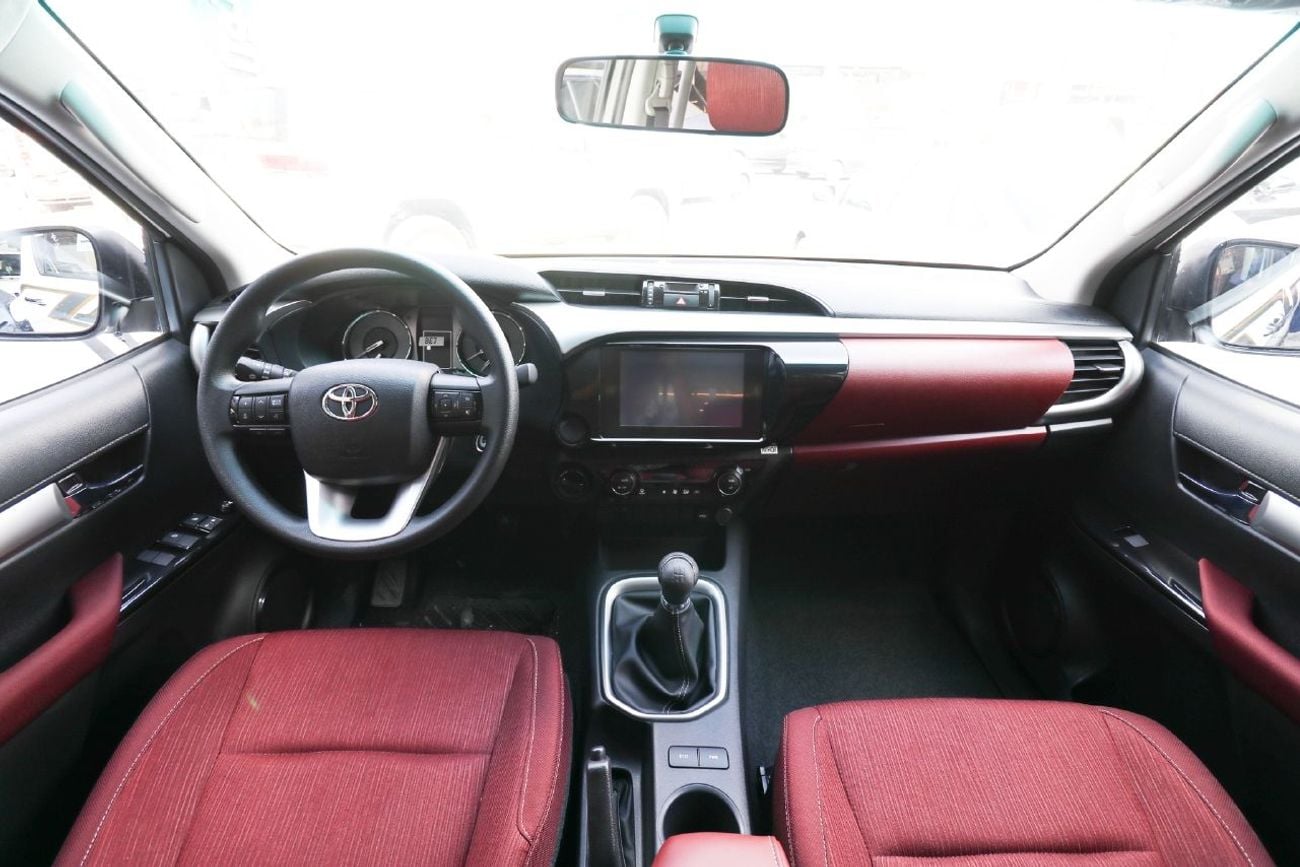 Toyota Hilux GLX 2.7L MT 2026 without push start