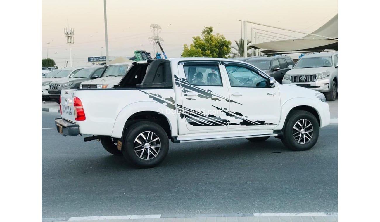 Toyota Hilux Toyota Hilux Diesel Engine Model 2013 white color Very clean and good Condition