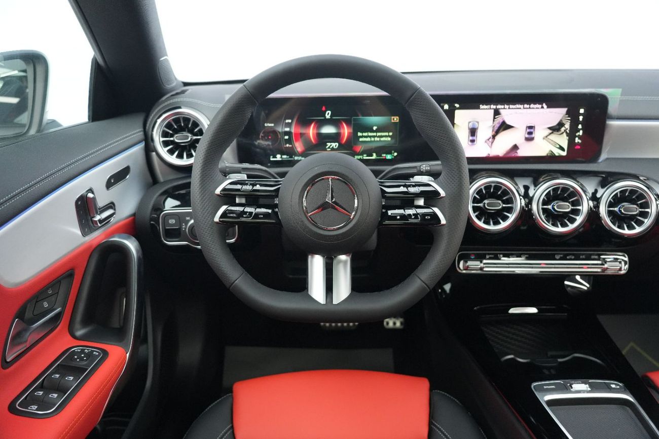 Mercedes-Benz CLA 200