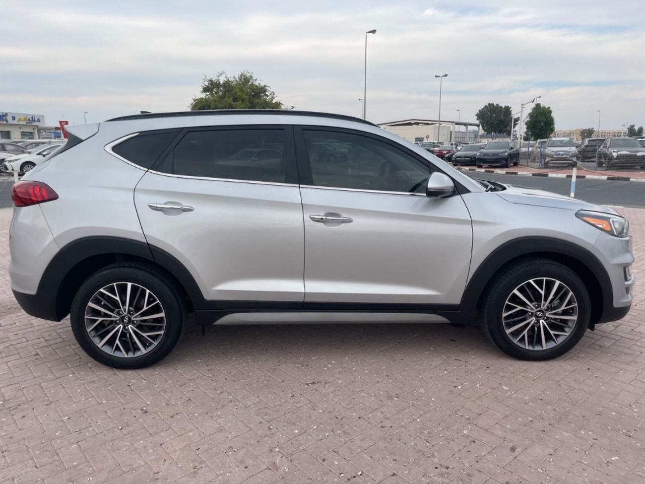 Hyundai Tucson Full Option Panorama 4 cameras