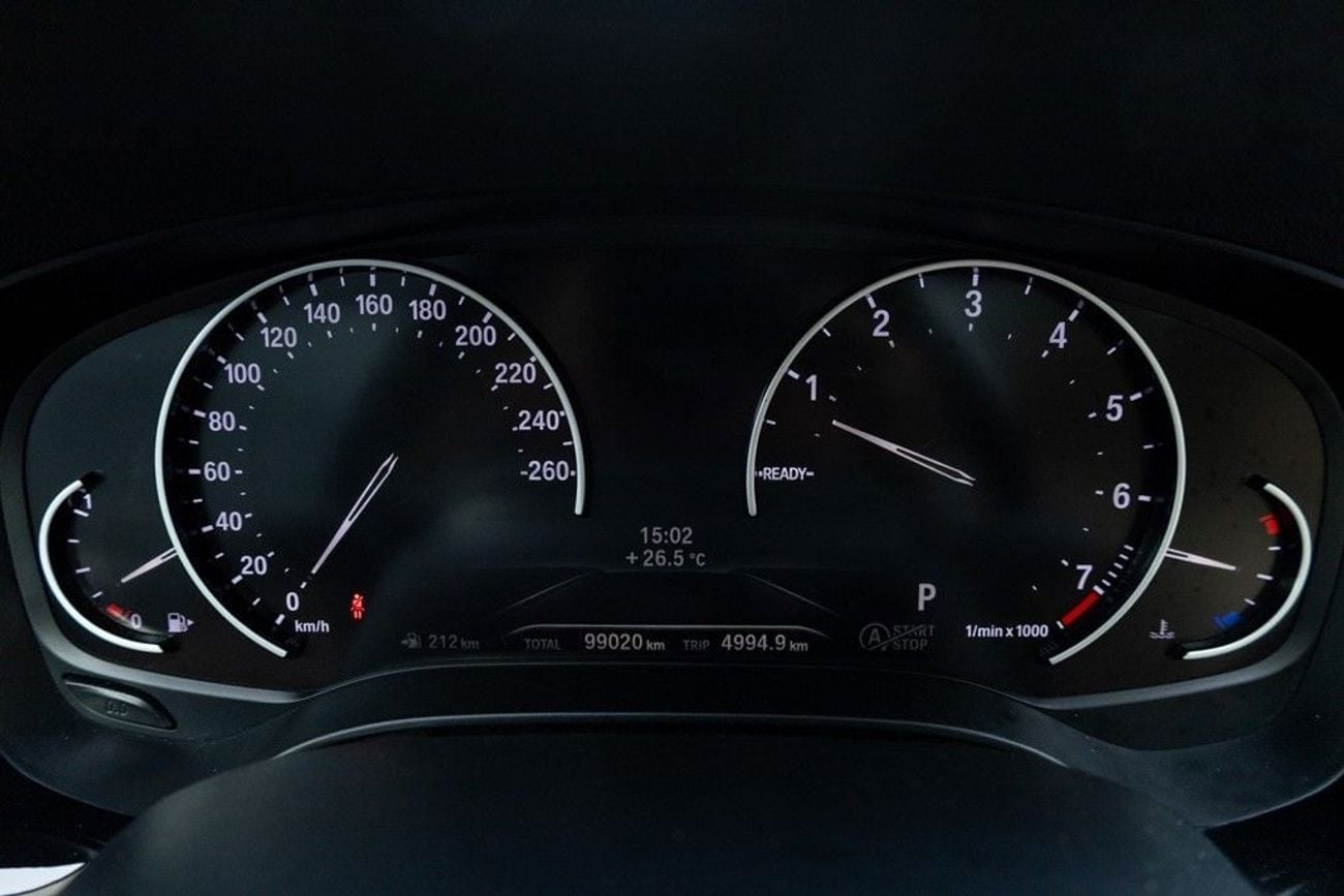 BMW 520i Std 2.0L BMW 5 Series 520 2019 GCC specs for 1,249.00 AED monthly