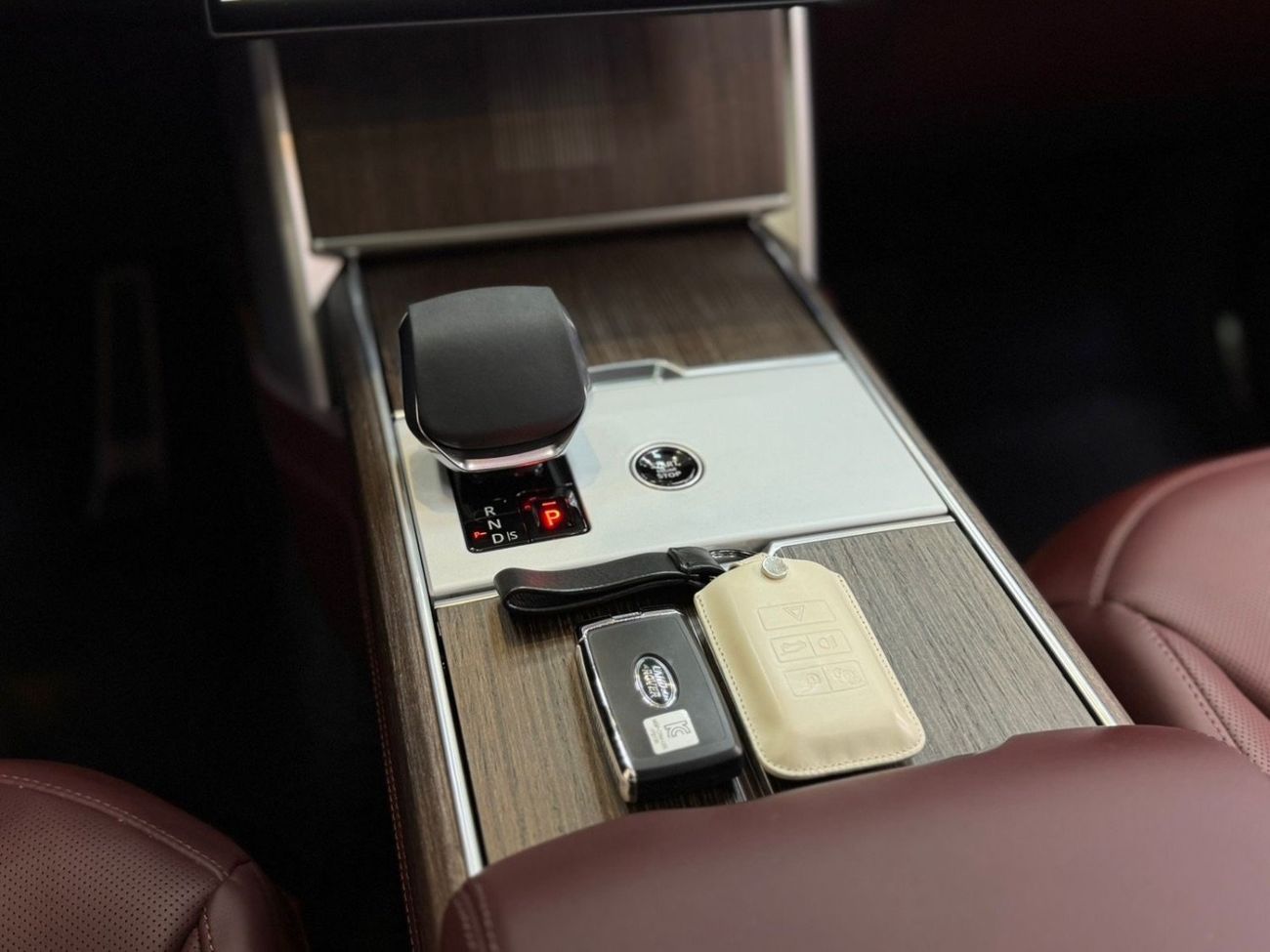 لاند روفر رينج روفر LWB Autobiography P530 4.4L