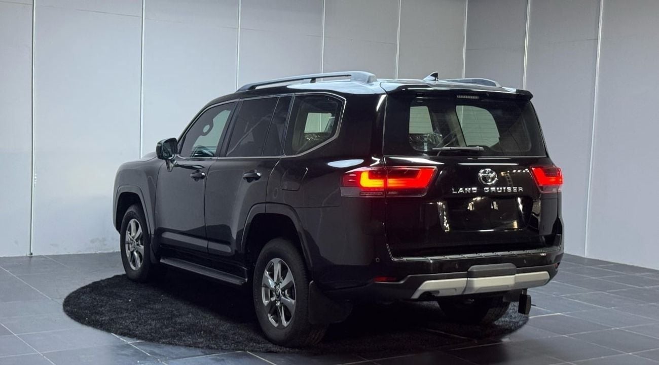 Toyota Land Cruiser VXR Toyota Land Cruiser 2022 diesel twin turbo v6